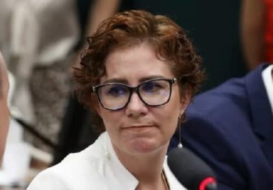 Justiça italiana nega extradição de Carla Zambelli ao Brasil
