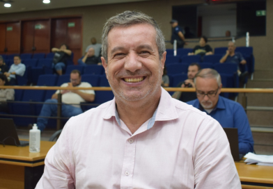 Marcel Munhoz propõe fim da taxa de religação de água