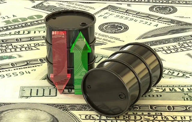 Reprodução Petróleo sobe após escalada de ataques entre EUA e Irã