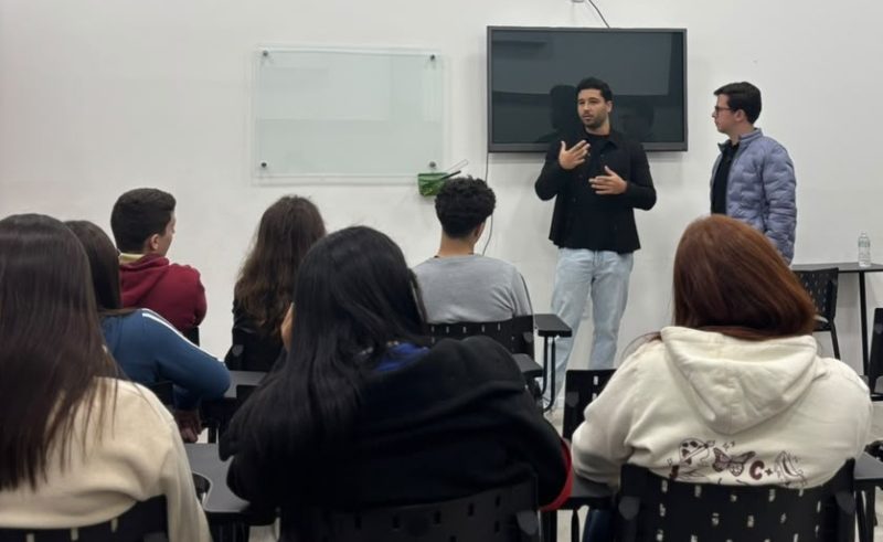 Pesquisa da Agência de Desenvolvimento chega a Ribeirão Pires para ouvir estudantes do Ensino Médio