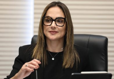 Ana Carolina Serra comemora criação da lei do Pix Pensão Alimentícia