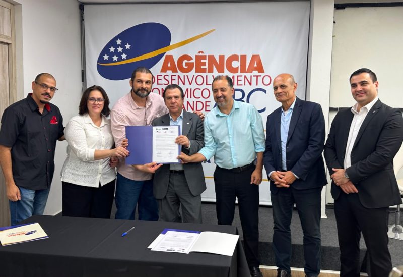 Grande ABC avança na agenda de qualificação profissional com Escola do Trabalhador 4.0 em Mauá, Santo André e com Metalúrgicos da CUT