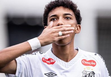 Santos rejeita proposta por Robinho Jr. por divisão de salários