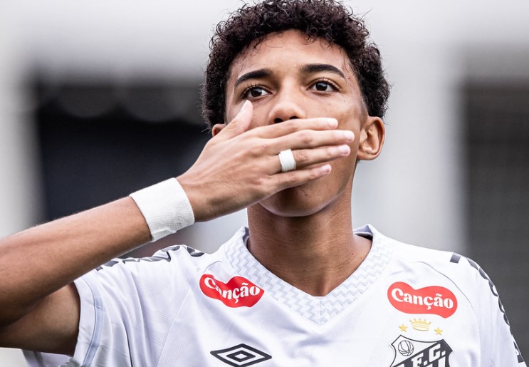 Santos rejeita proposta por Robinho Jr. por divisão de salários