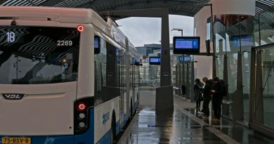 Imagem ilustrativa de terminal de transporte público