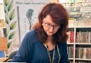 Professora lança livro sobre obesidade