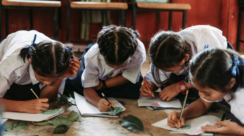 Diadema abre votação para desenhos dos materiais escolares de 2027